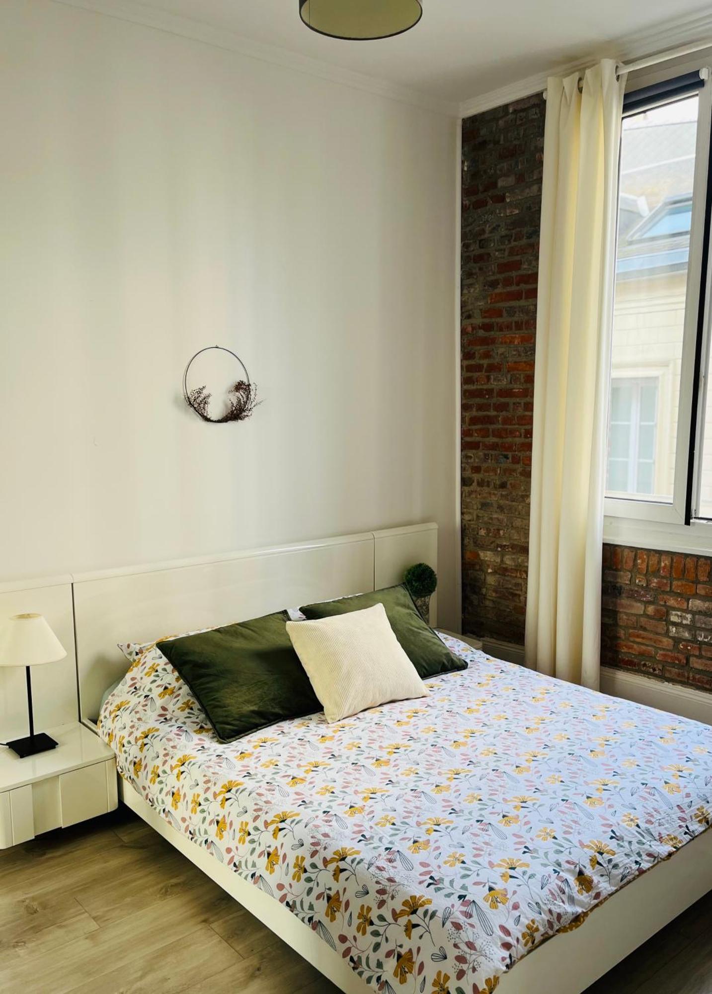 Le Flaubert, Appartement Et Parking En Centre Ville Руан Экстерьер фото